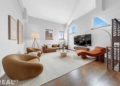 305 Second Avenue - Photo 1