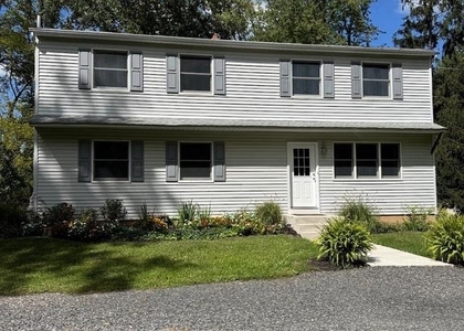 6025 Honey Hollow Road - Photo 1
