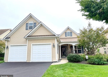37 Murano Drive - Photo 1