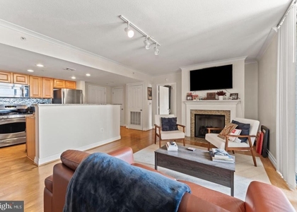 414 Water Street - Photo 1