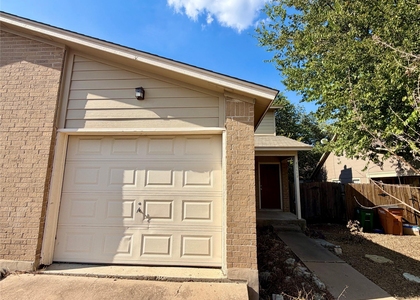 8806 Cainwood Ln - Photo 1