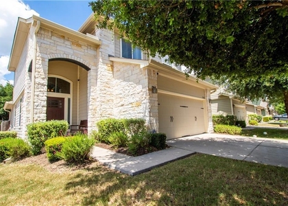 1520 Huckleberry Ln - Photo 1