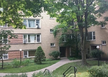6140 N Damen Avenue - Photo 1