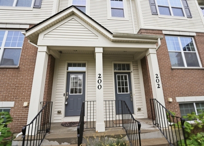 400 Concord Court - Photo 1