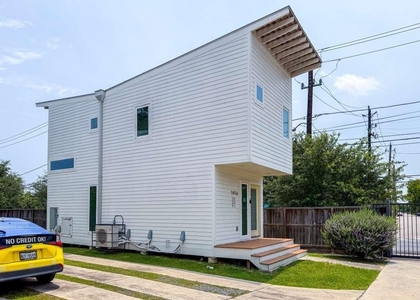 1416 Dumble Street - Photo 1