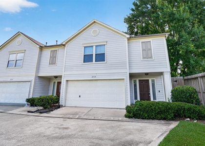 2735 Woodridge Manor Drive - Photo 1