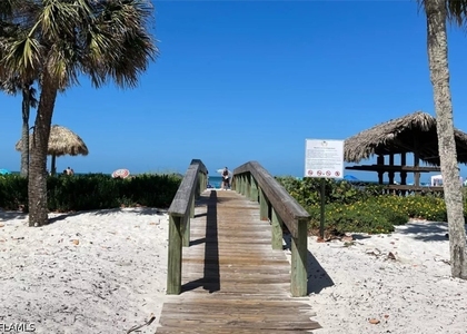1300 Gulf Shore Boulevard N - Photo 1
