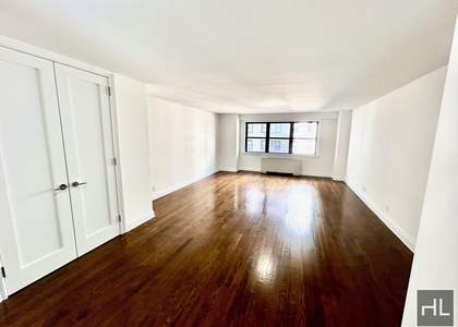 East 89th Street - Photo 1