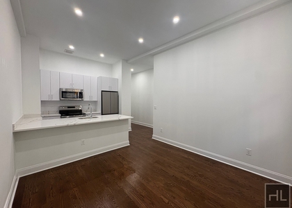 West 68 Street - Photo 1