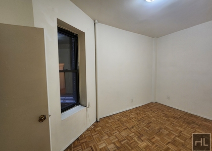 East 89 Street - Photo 1