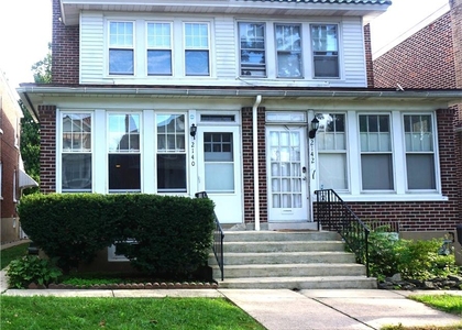 2140 W Washington Street - Photo 1