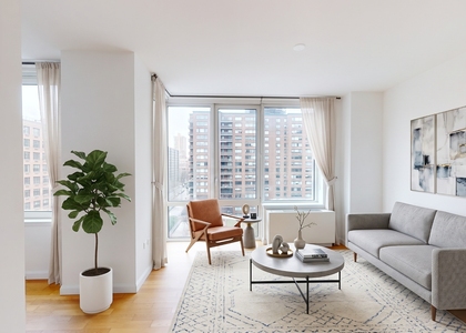 775 Columbus Avenue #8E - Photo 1
