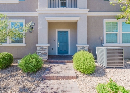 502 Ylang Place - Photo 1