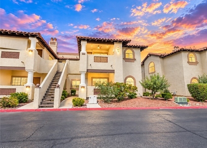 1425 Santa Margarita Street - Photo 1