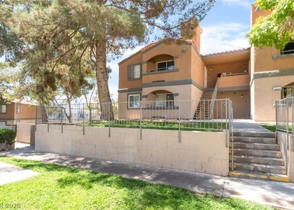 230 Mission Newport Lane - Photo 1