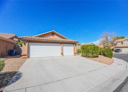 918 Cavaison Avenue - Photo 1
