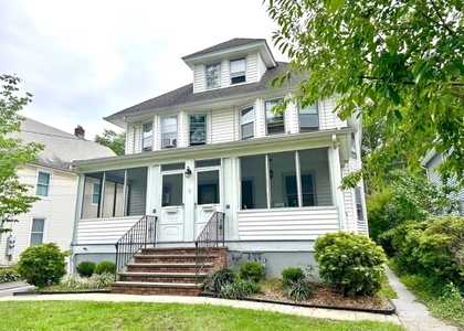 22 Gates Ave - Photo 1