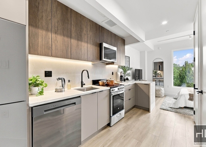 St Marks Place - Photo 1