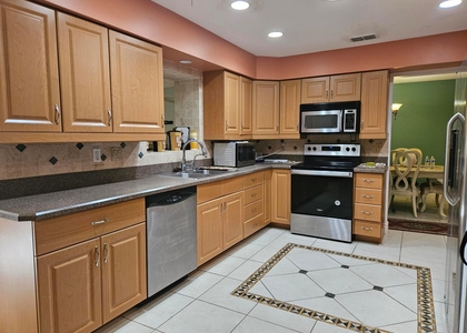 286 Ne Brunson Court - Photo 1