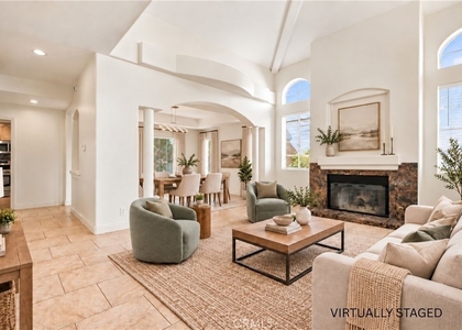 10002 Reseda Boulevard - Photo 1