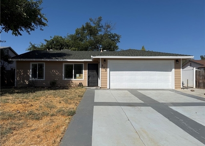 879 Baywood - Photo 1