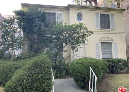 325 N Palm Drive - Photo 1
