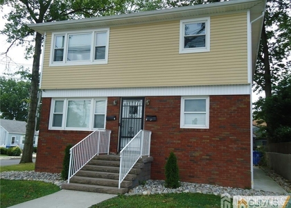 207 Avenel Street - Photo 1