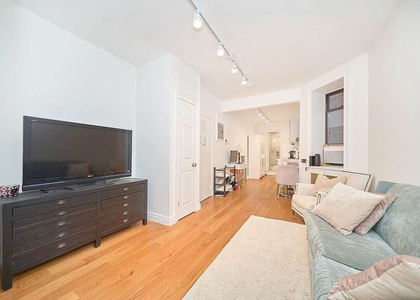172 Mulberry Street - Photo 1