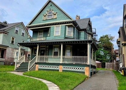 912 Riverside Avenue - Photo 1