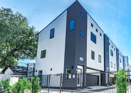 327 N Nagle Street - Photo 1