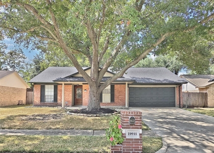 19911 Bambiwoods Drive - Photo 1