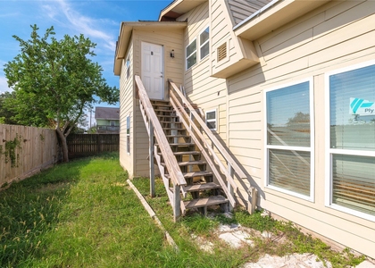 7003 Schlitz Lane - Photo 1