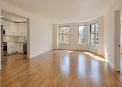 301 East 47th Street - Photo 1