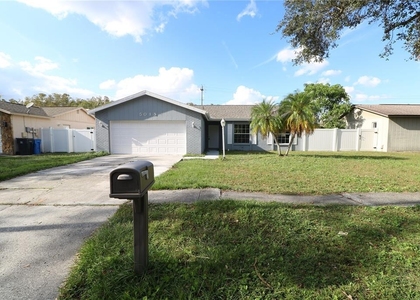 5018 Oakshire Drive - Photo 1