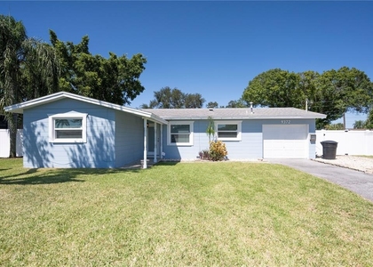 9372 1st Street N - Photo 1