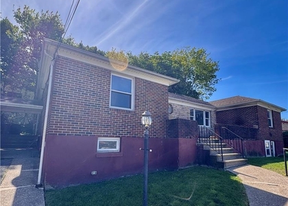 1540 Liberty Street - Photo 1