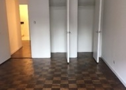 165 East 35th Street - Photo 1