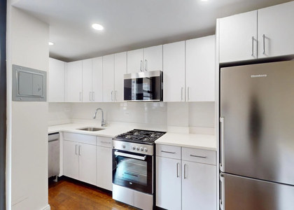 165 East 35th Street - Photo 1