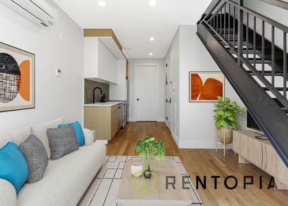 438 Union Avenue - Photo 1