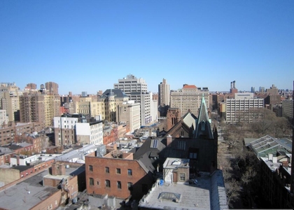 East 16th Street - Photo 1