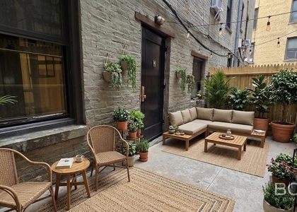 West 11th Street - Photo 1
