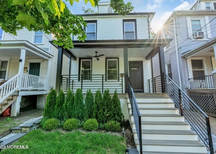 817 Central Avenue - Photo 1