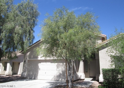 25726 W Victory Street - Photo 1