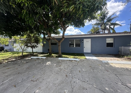 4564 Gulfstream Road - Photo 1