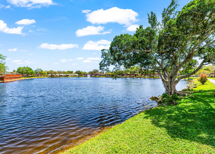 630 Marlboro Oval - Photo 1