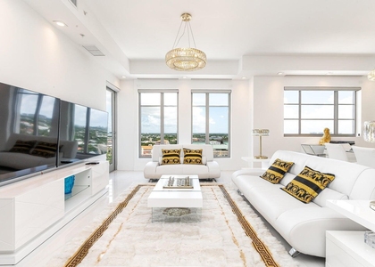 155 E Boca Raton Road - Photo 1