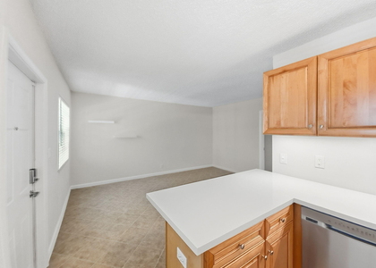 2660 Ne 8th Avenue - Photo 1