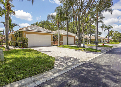 5215 Grande Palm Circle - Photo 1