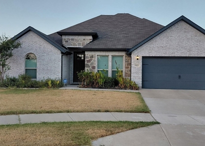 5820 Watts Bar Court - Photo 1