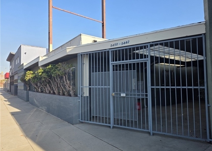 5448 Pomona - Photo 1